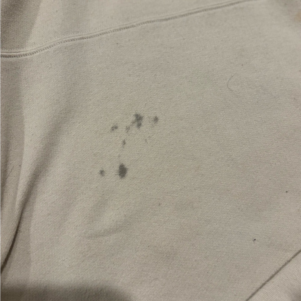 PINK Victoria's Secret Cream Sweatshirt - Picture 5 of 5